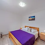 Guest house Nina Plitvine Vela Luka