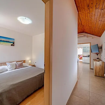 Guest house Nina Plitvine *