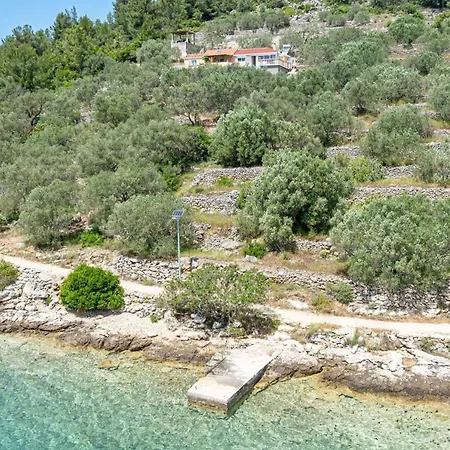 Guest house Nina Plitvine 4*