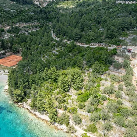 Nina Plitvine 4* فيلا لوكا