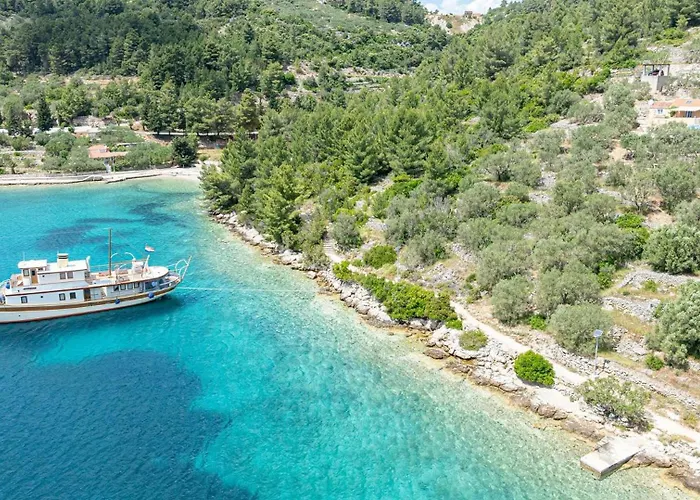 Nina Plitvine 4* Vela Luka